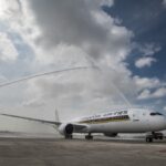 «Сингапурские Авиалинии» получили первый в мире Boeing 787-10