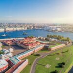 «Россия» открывает туристический сезон в Санкт-Петербург.