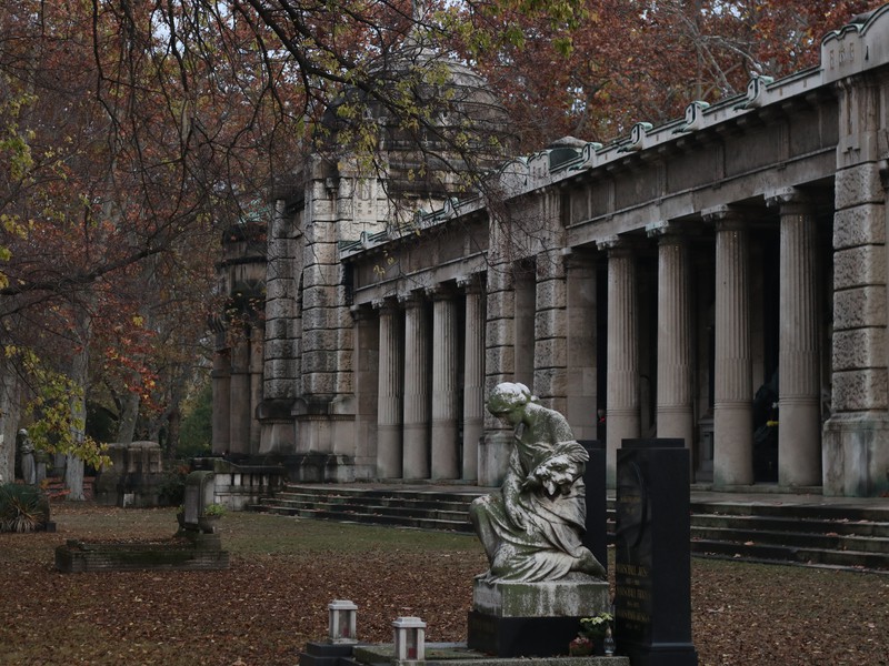 Другой Будапешт: прогулка по кладбищу Фиумеи