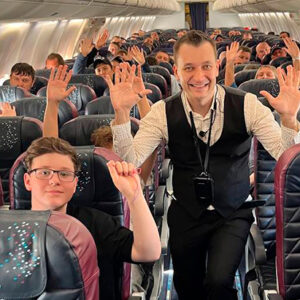 Авиакомпания NordStar поздравила юных пассажиров с Международным Днем защиты детей
